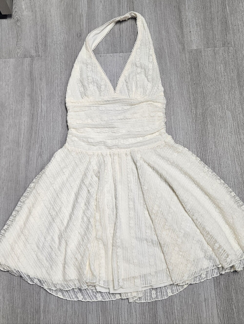 Women's Halter Lace Fit-and-Flare Mini Dress in Cream Size Medium Lace Dress